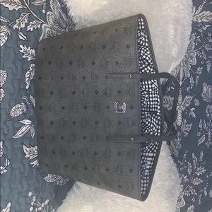 MCM tote/ handbag